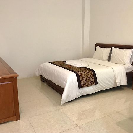 Motel Kings Pleiku Bagian luar foto
